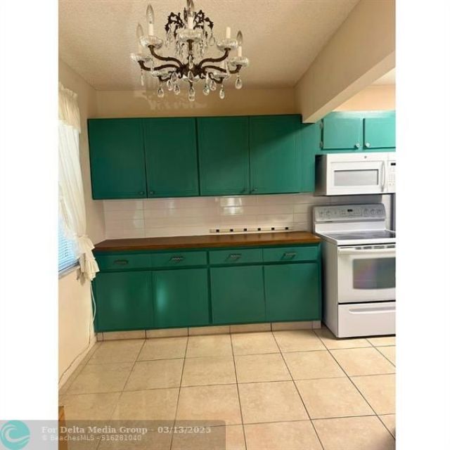 5190 E Sabal Palm Boulevard, Unit 201, Tamarac, FL 33319 Photo