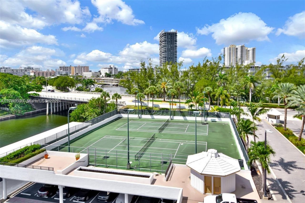 300 Three Islands Blvd, Unit 108, Hallandale Beach, FL 33009 Photo