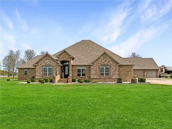 12198 Little Elm Road, Farmington, AR 72730