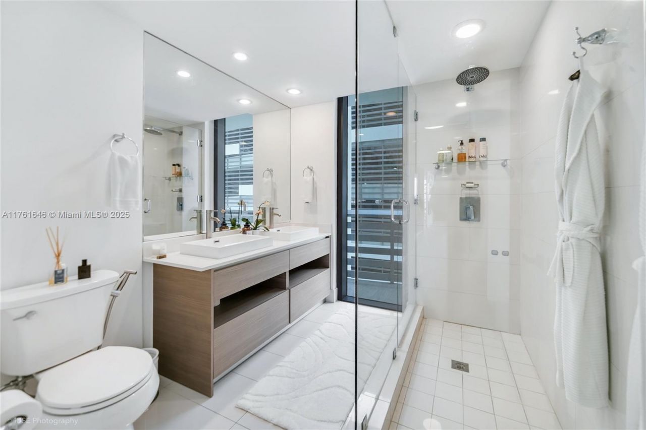 Please Call For Address, Unit 401, Miami, FL 33137 Photo