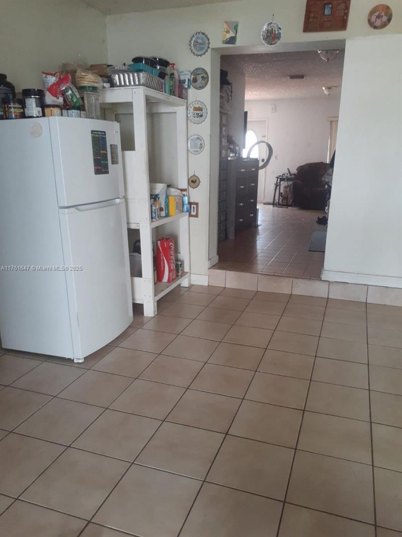 625 E 28th St, Hialeah, FL 33013 Photo