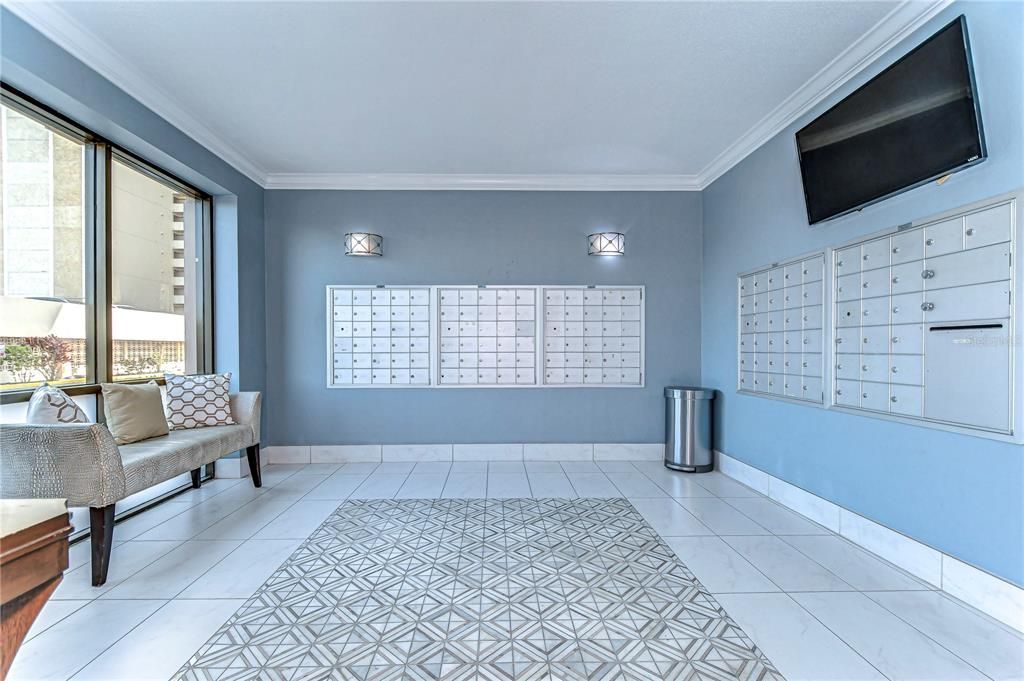 5220 Brittany Drive S, Unit 807, Saint Petersburg, FL 33715 Photo