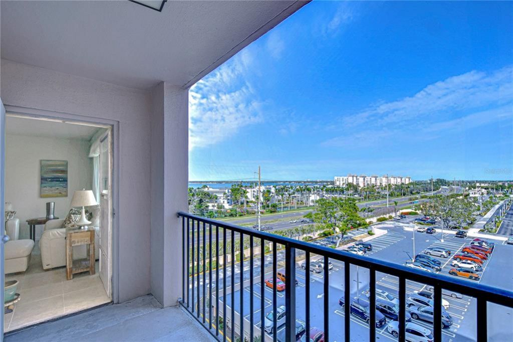 5220 Brittany Drive S, Unit 807, Saint Petersburg, FL 33715 Photo