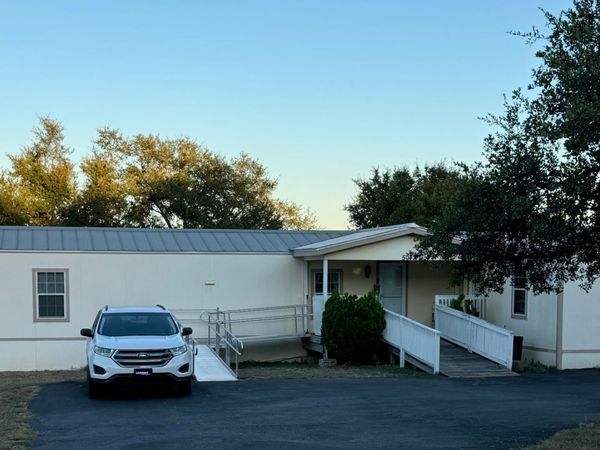 5043 Apache Moon, Spring Branch, TX 78070