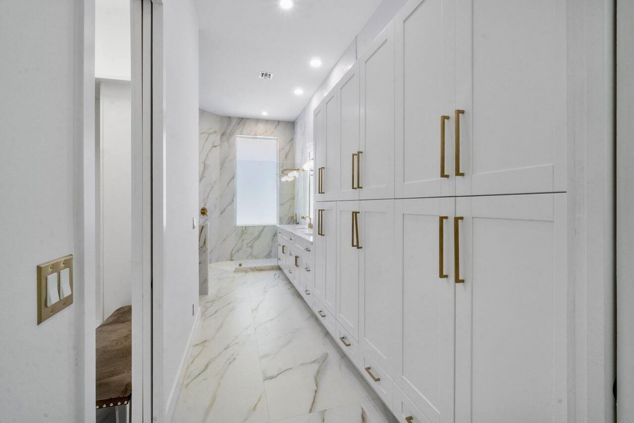 2184 Regents Boulevard, West Palm Beach, FL 33409 Photo