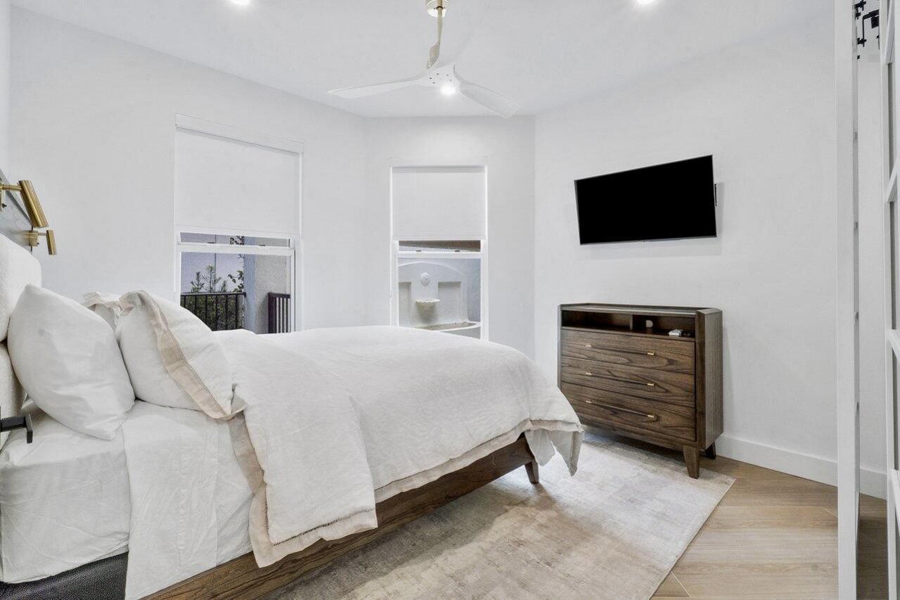 2184 Regents Boulevard, West Palm Beach, FL 33409 Photo