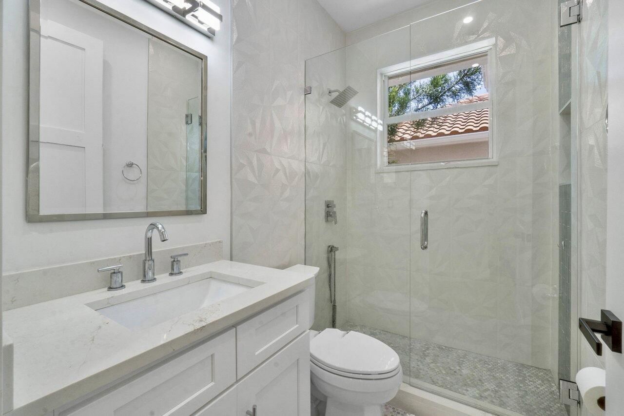 2184 Regents Boulevard, West Palm Beach, FL 33409 Photo