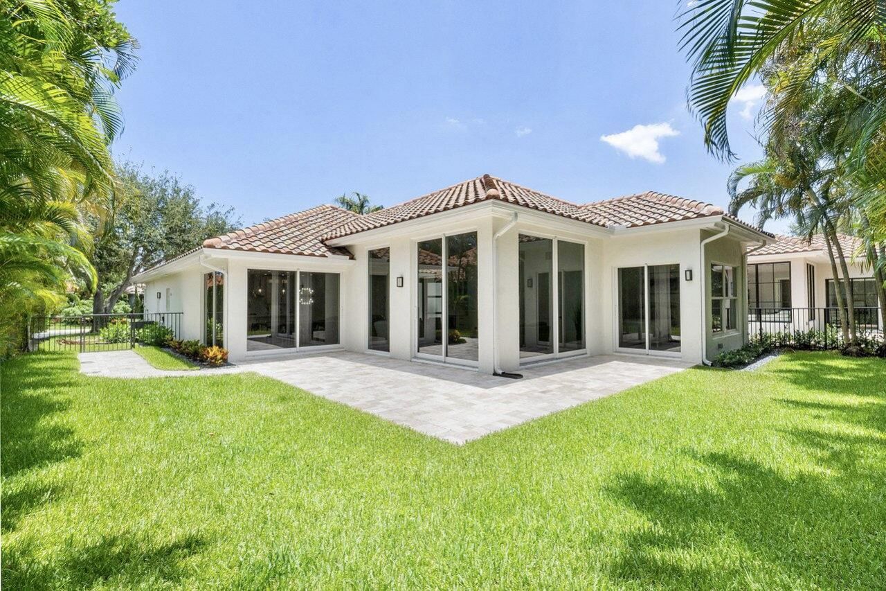 2184 Regents Boulevard, West Palm Beach, FL 33409 Photo