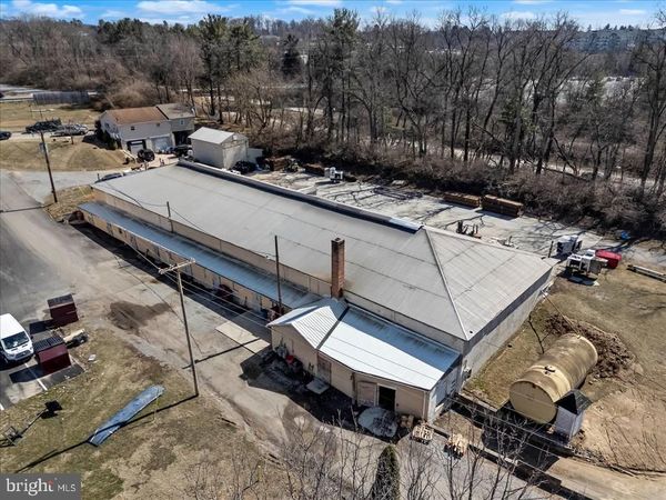 501 N WALNUT ROAD, KENNETT SQUARE, PA 19348