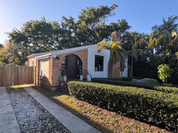 7020 NE 5th Ave, Miami, FL 33138