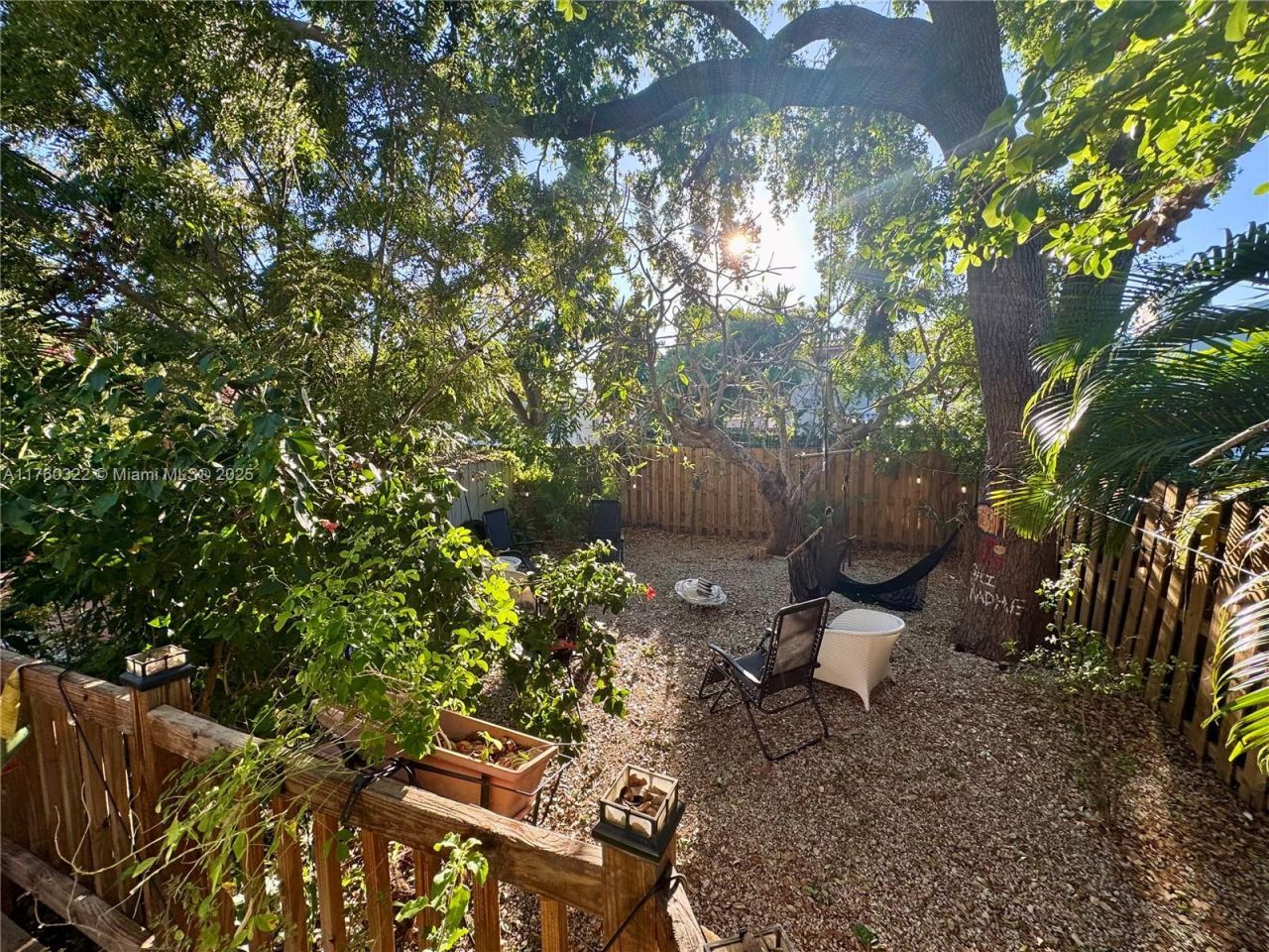 7020 NE 5th Ave, Miami, FL 33138 Photo