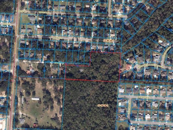381 Robinson Ln, Pensacola, FL 32514