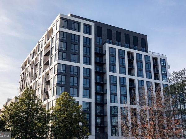 255 W. FALLS STATION BOULEVARD, Unit 206, FALLS CHURCH, VA 22046