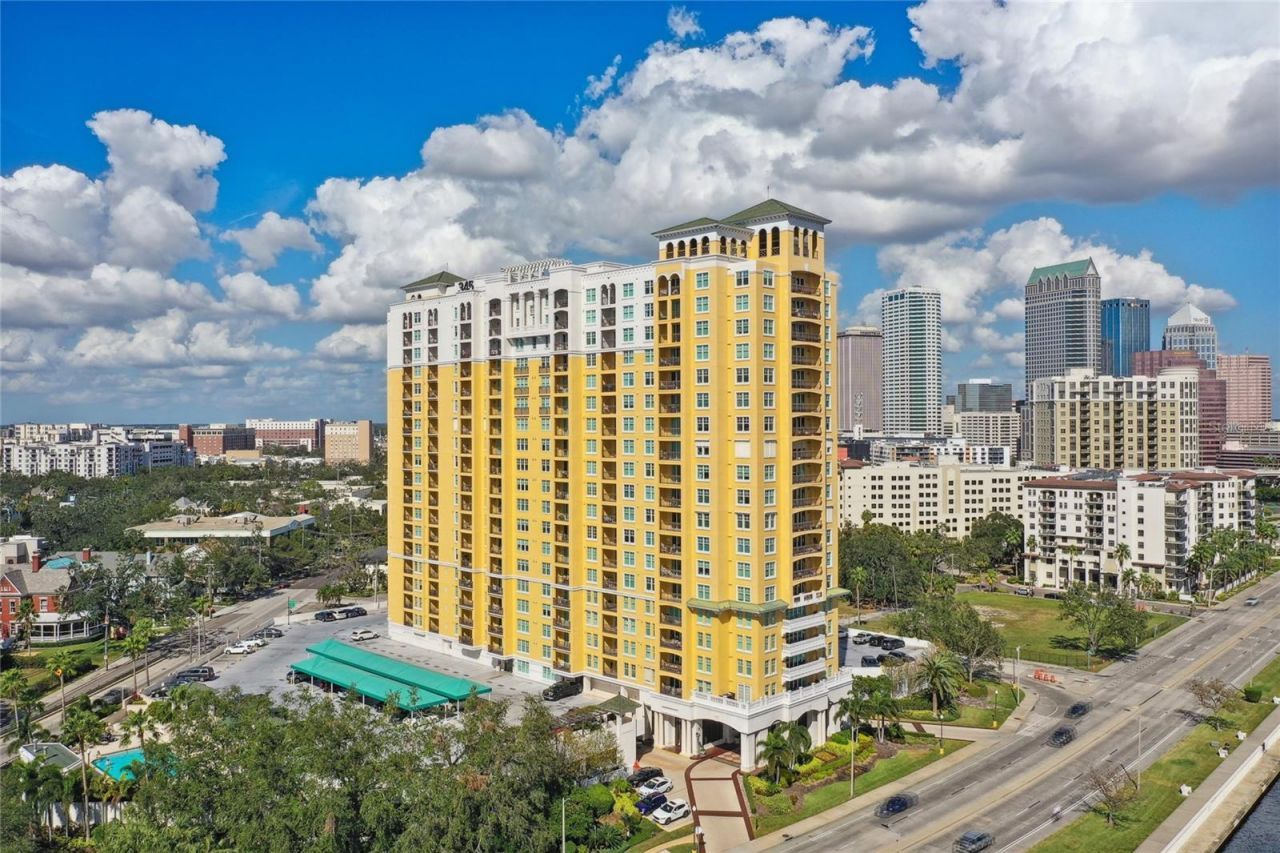 345 Bayshore Boulevard, Unit P9, Tampa, FL 33606 Photo