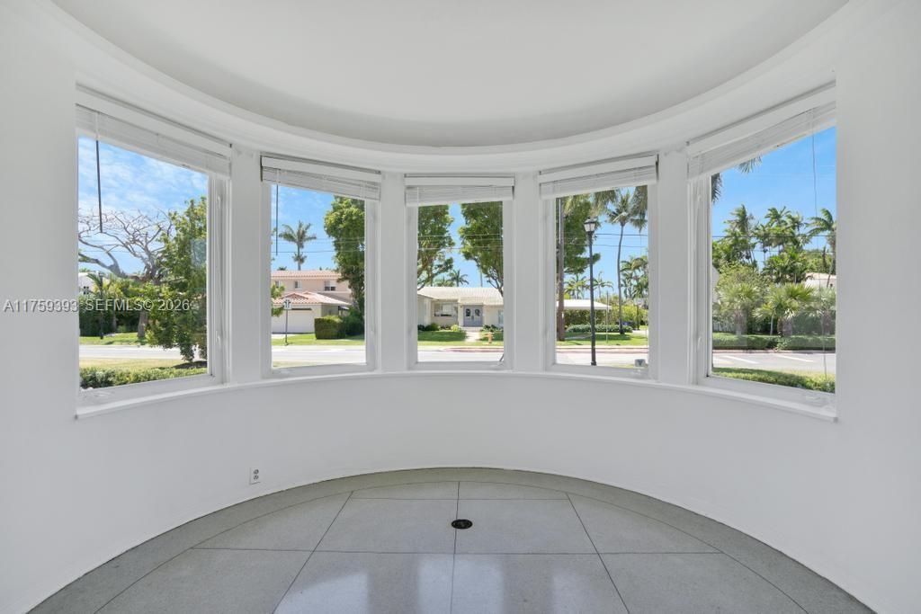 5861 La Gorce Dr, Miami Beach, FL 33140 Photo