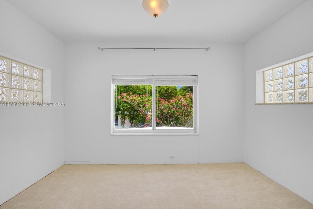 5861 La Gorce Dr, Miami Beach, FL 33140 Photo