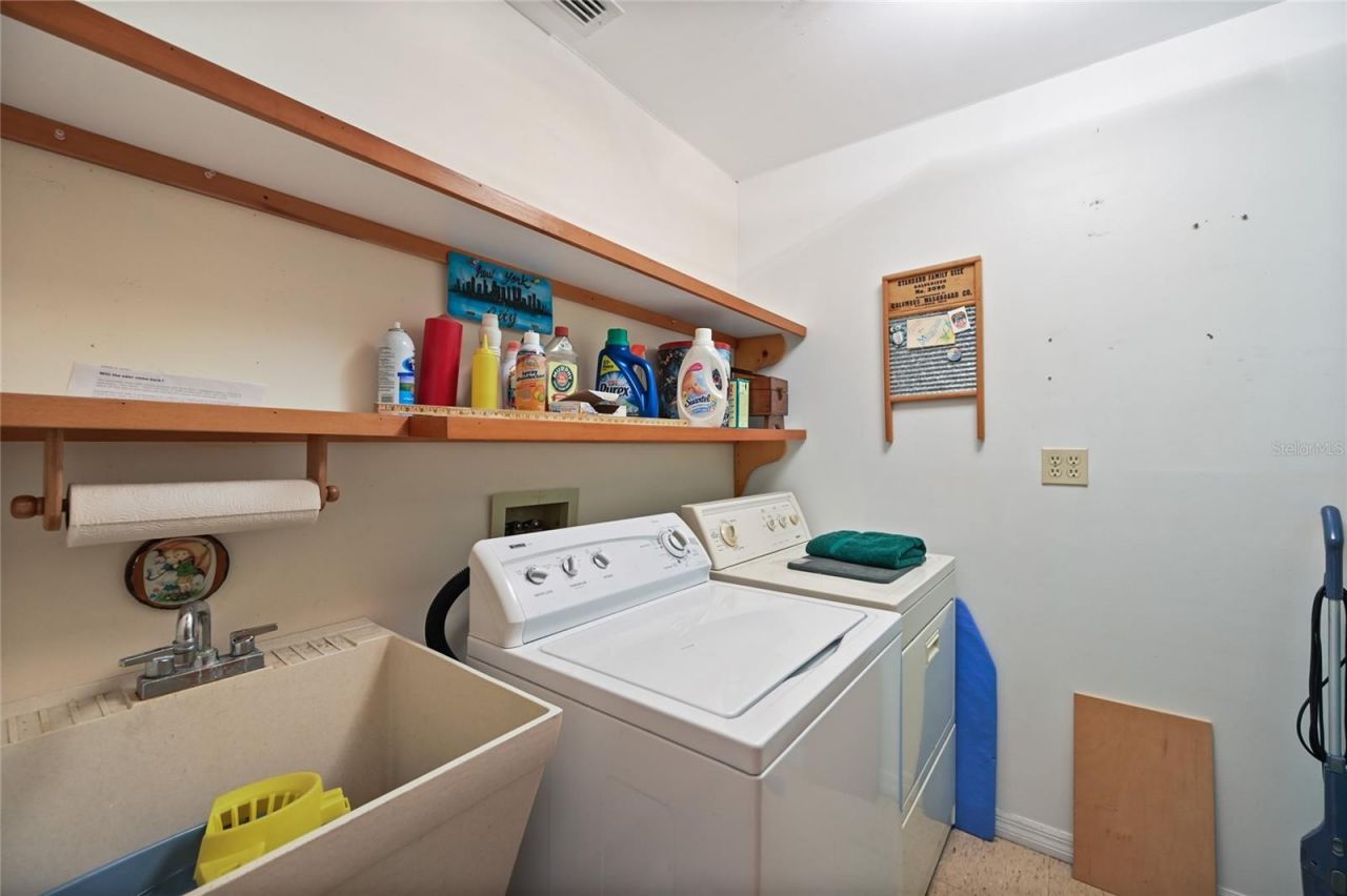 103 Tahiti Circle, Naples, FL 34113 Photo