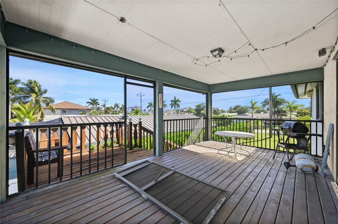 103 Tahiti Circle, Naples, FL 34113 Photo