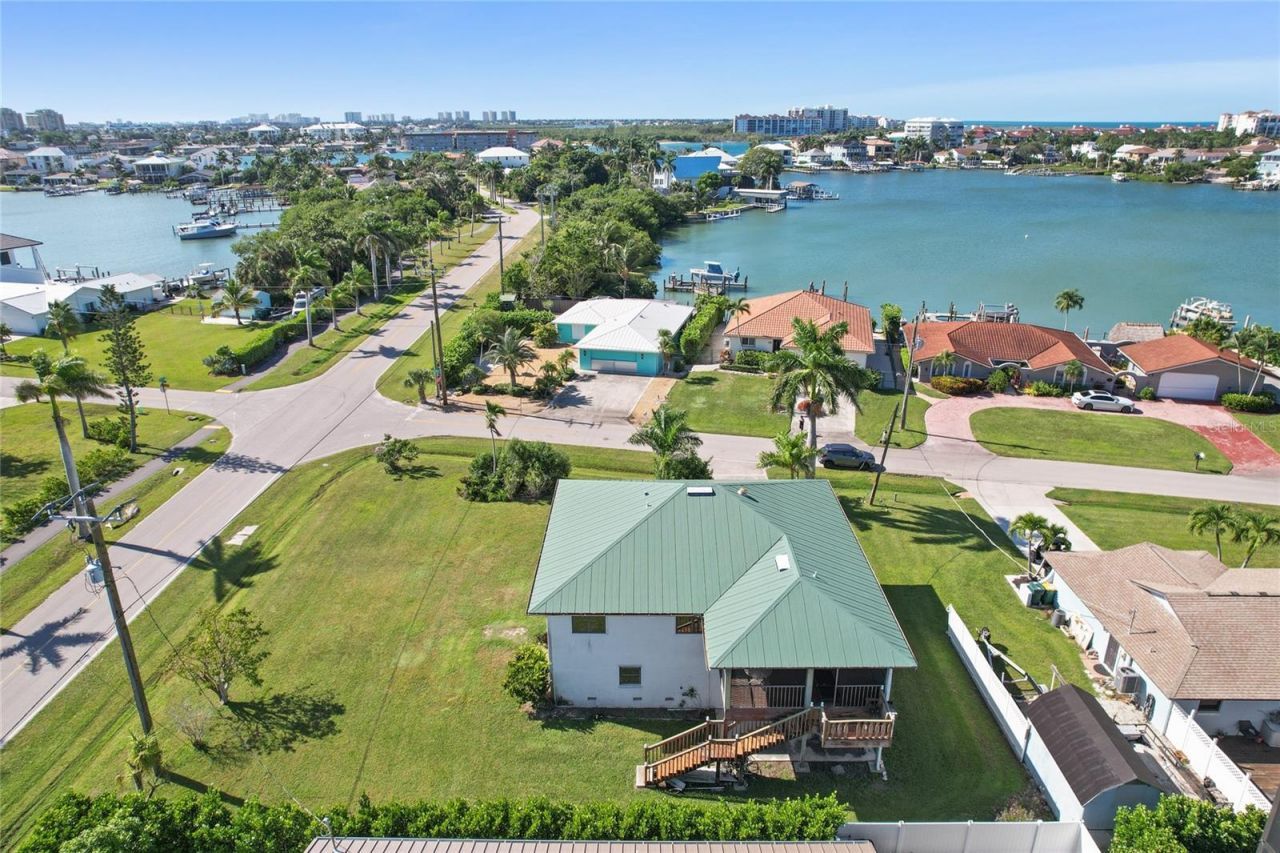 103 Tahiti Circle, Naples, FL 34113 Photo