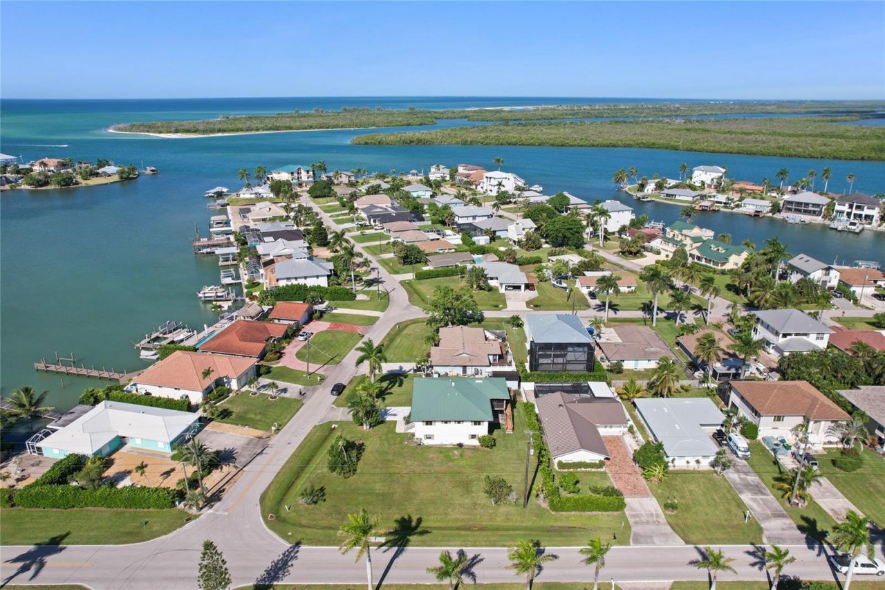 103 Tahiti Circle, Naples, FL 34113 Photo