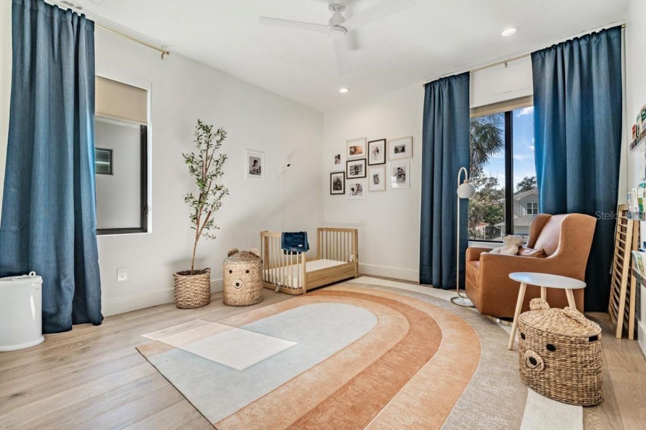 212 S Renellie Drive, Tampa, FL 33609 Photo