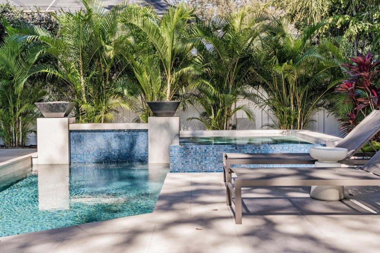 212 S Renellie Drive, Tampa, FL 33609 Photo