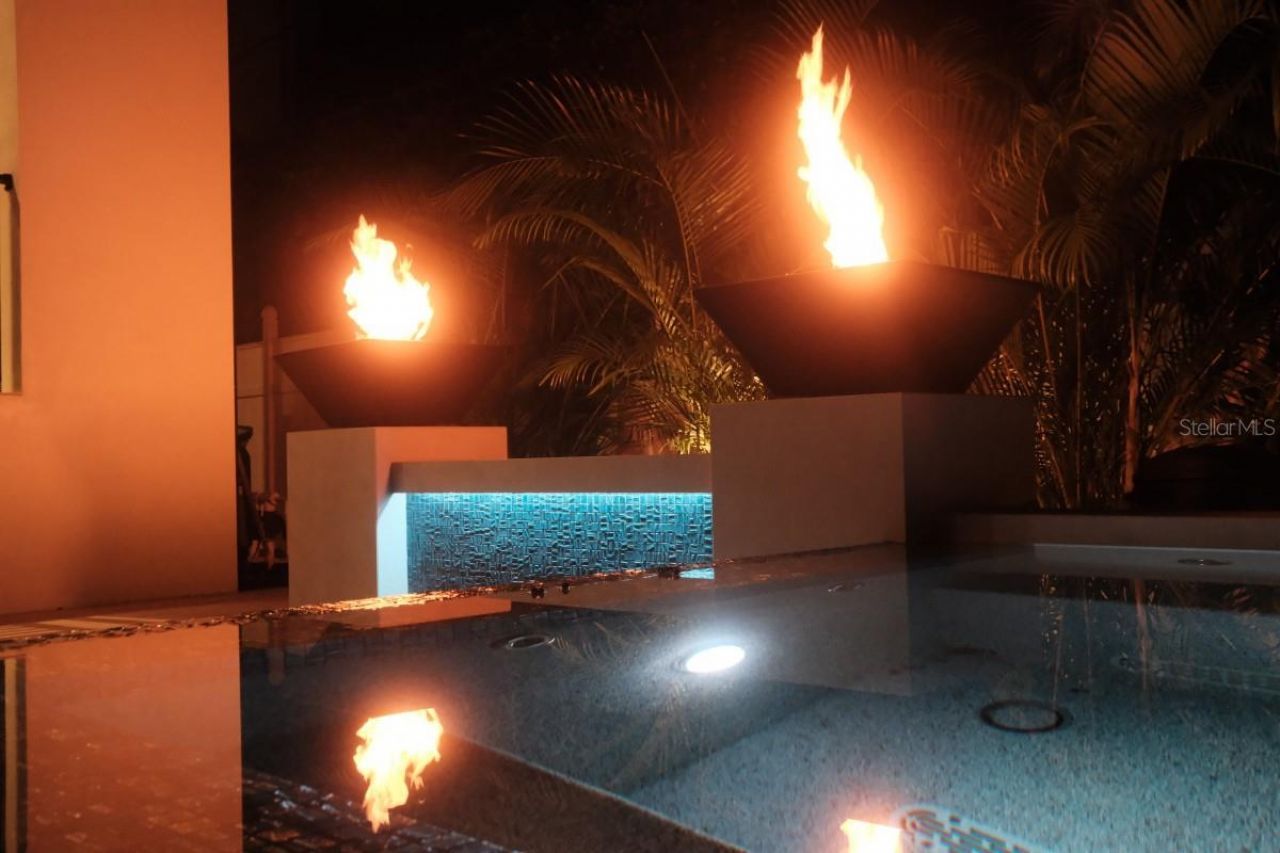 212 S Renellie Drive, Tampa, FL 33609 Photo