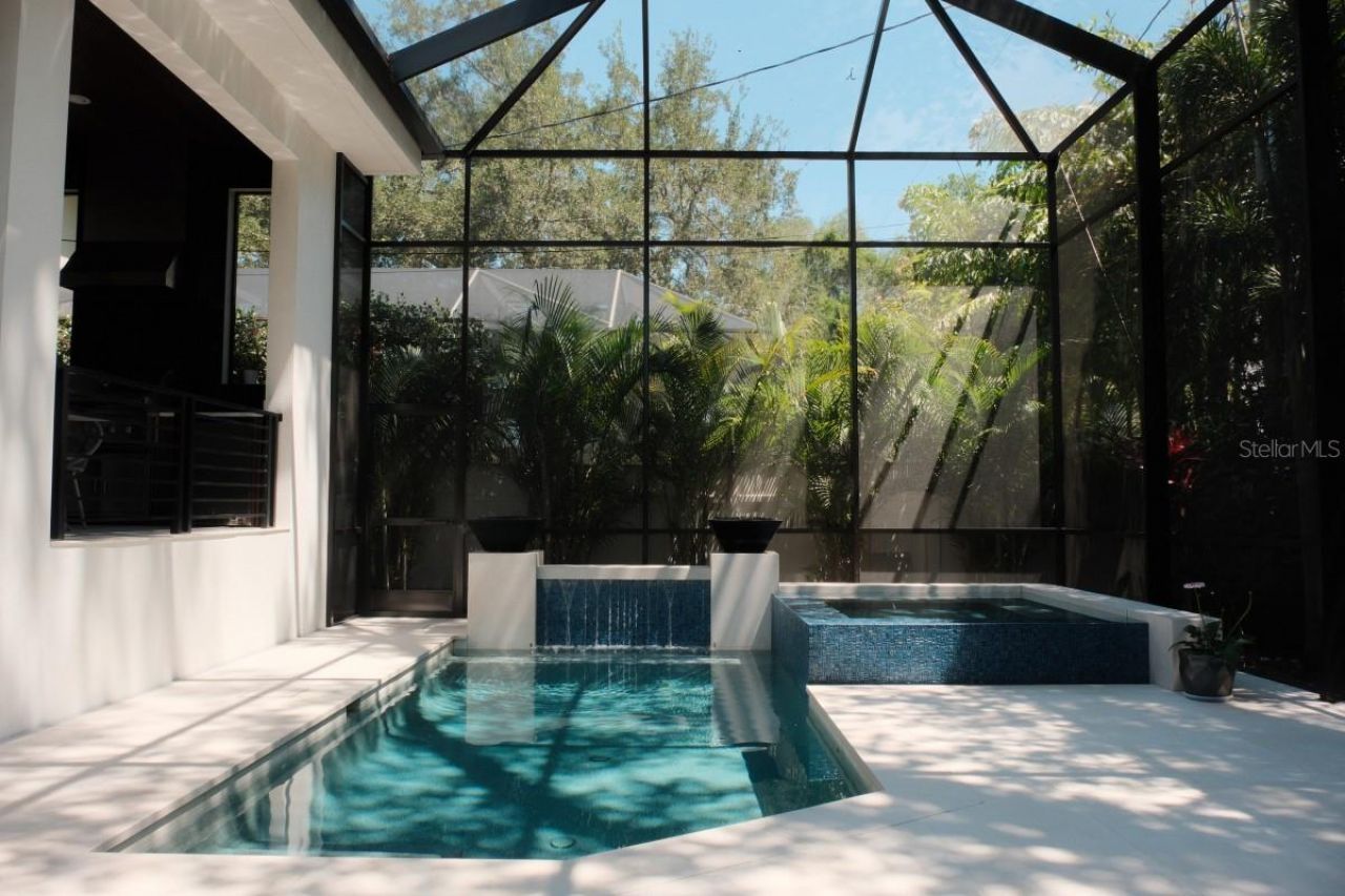 212 S Renellie Drive, Tampa, FL 33609 Photo