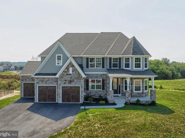 232 WEST SIDE DRIVE, LITITZ, PA 17543