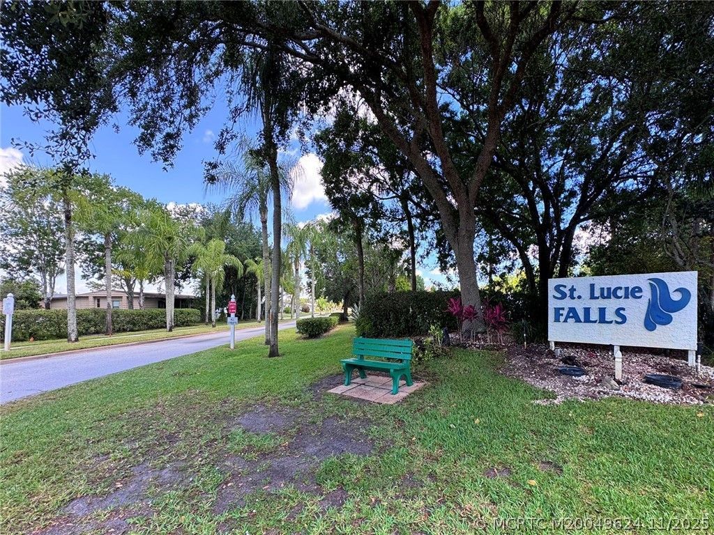 2883 SW Monarch Trail, Stuart, FL 34997 Photo