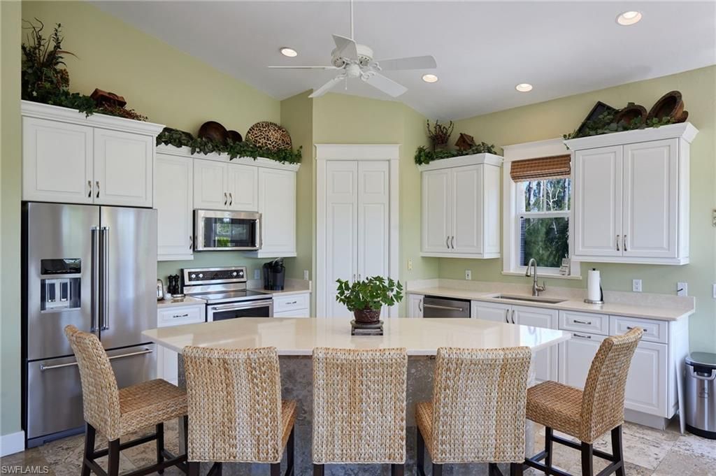 18481 Pioneer Rd, Fort Myers, FL 33908 Photo