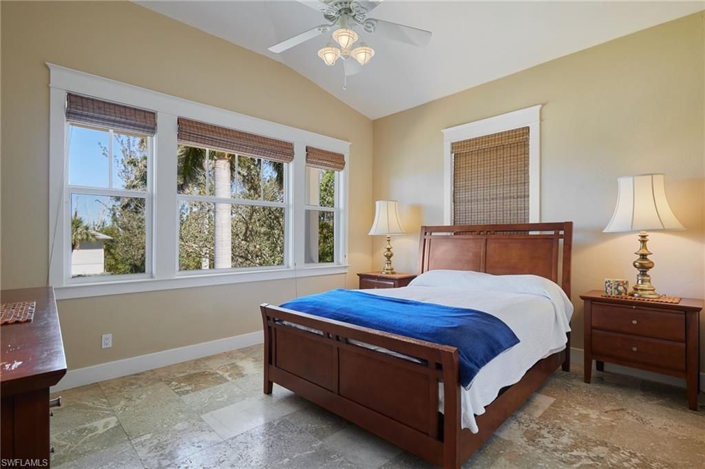 18481 Pioneer Rd, Fort Myers, FL 33908 Photo