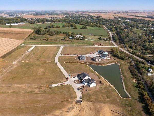 530 Hampton Street, Robins, IA 52328