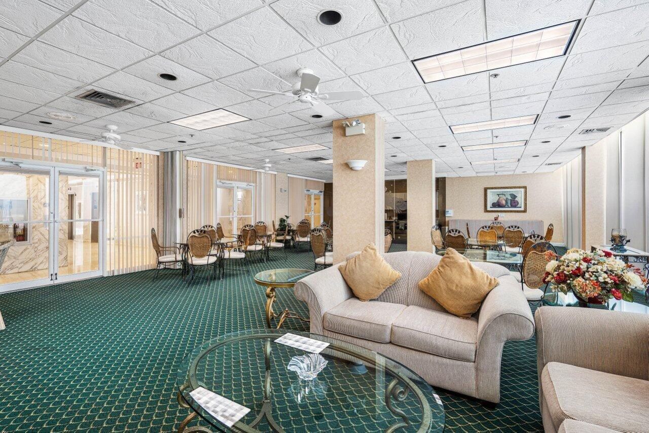 5440 N Ocean Drive, Unit 206, Singer Island, FL 33404 Photo