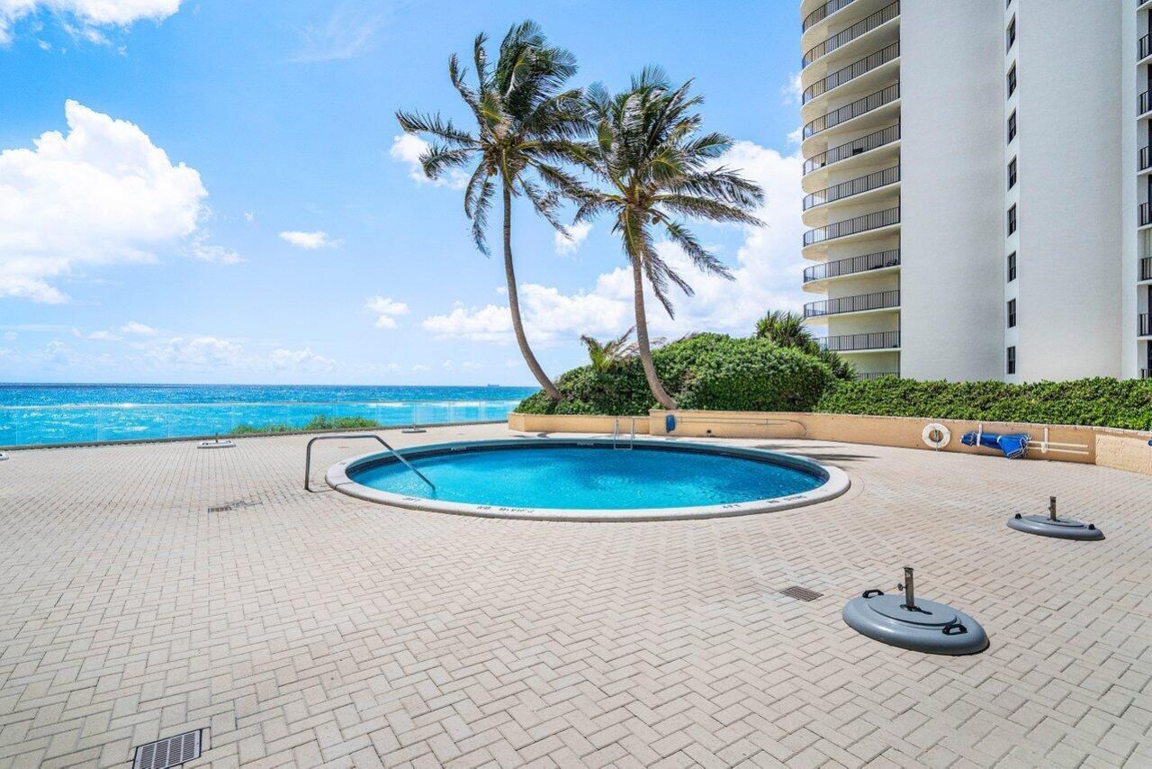 5440 N Ocean Drive, Unit 206, Singer Island, FL 33404 Photo