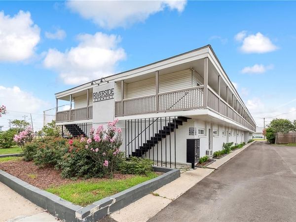 251 BARRY Avenue, Unit 26, Jefferson, LA 70121