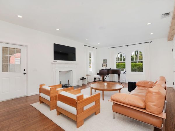 306 Marlborough Place, West Palm Beach, FL 33405