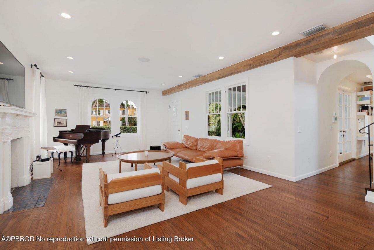 306 Marlborough Place, West Palm Beach, FL 33405 Photo