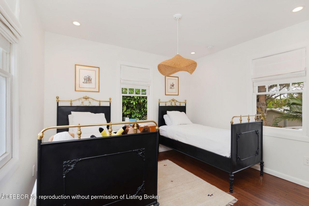 306 Marlborough Place, West Palm Beach, FL 33405 Photo