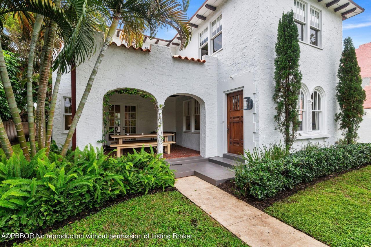 306 Marlborough Place, West Palm Beach, FL 33405 Photo