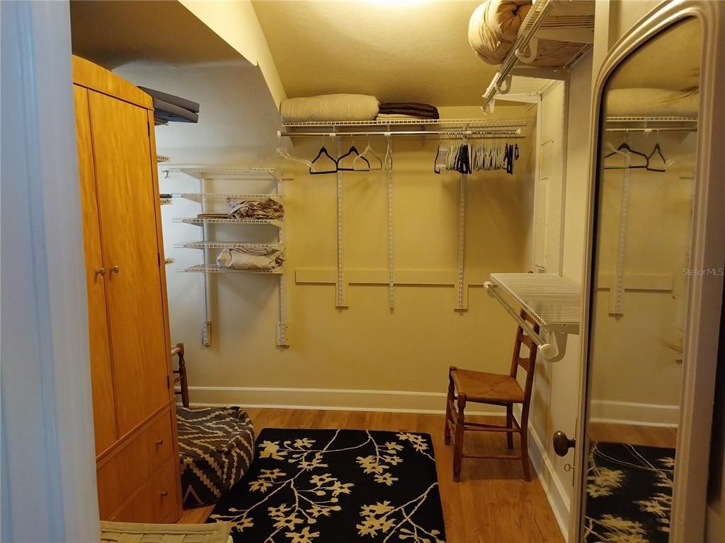 524 Columbia Court, Sarasota, FL 34236 Photo