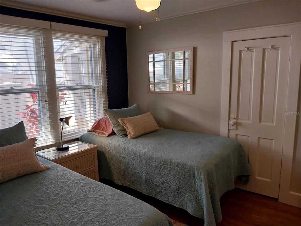 524 Columbia Court, Sarasota, FL 34236 Photo