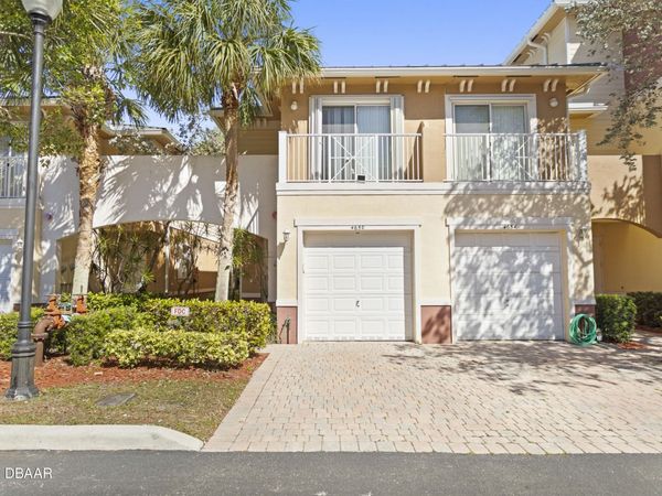 4650 SW 75th Way, Davie, FL 33314