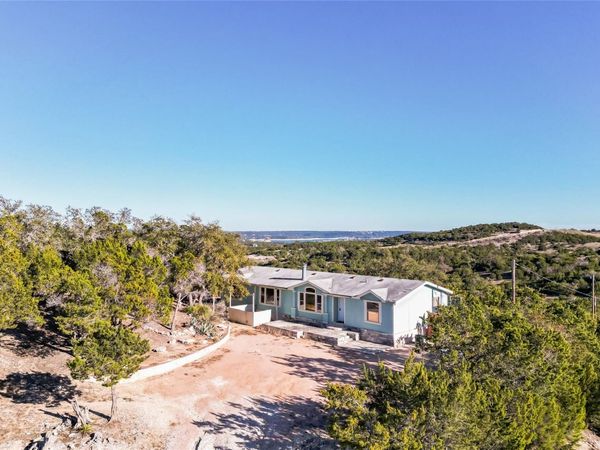 6000 La Paloma LN, Lago Vista, TX 78645