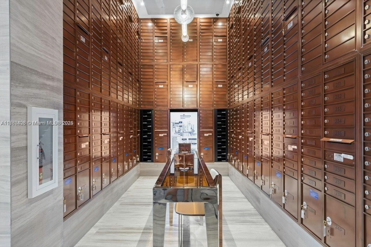 2000 Metropica Way, Unit 1206, Sunrise, FL 33323 Photo