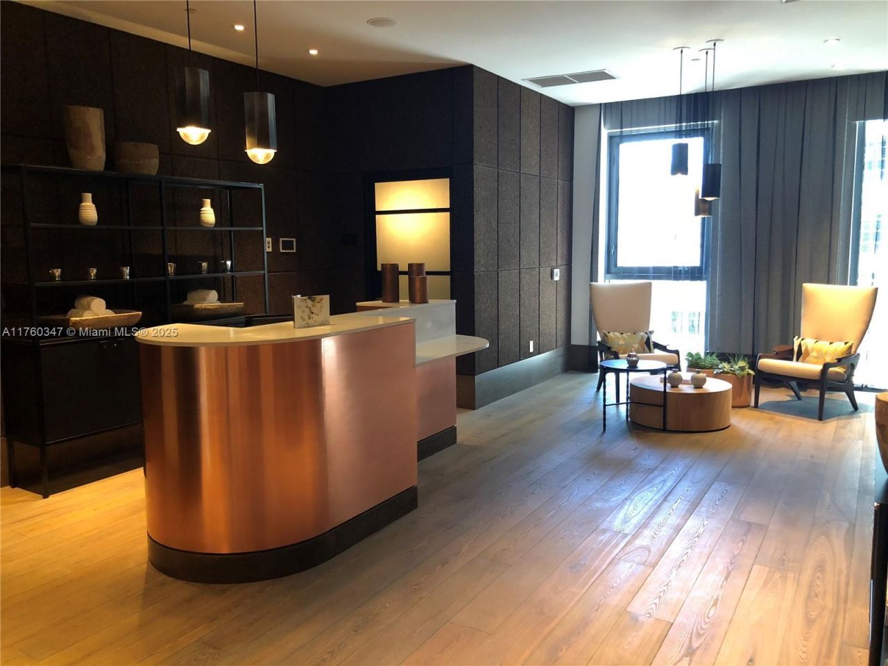 121 NE 34th St, Unit L406, Miami, FL 33137 Photo