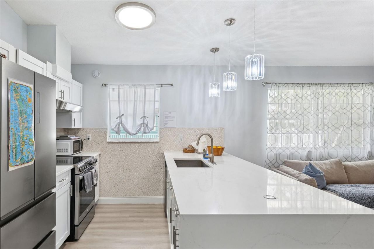 311 Poinsettia Road, Anna Maria, FL 34216 Photo