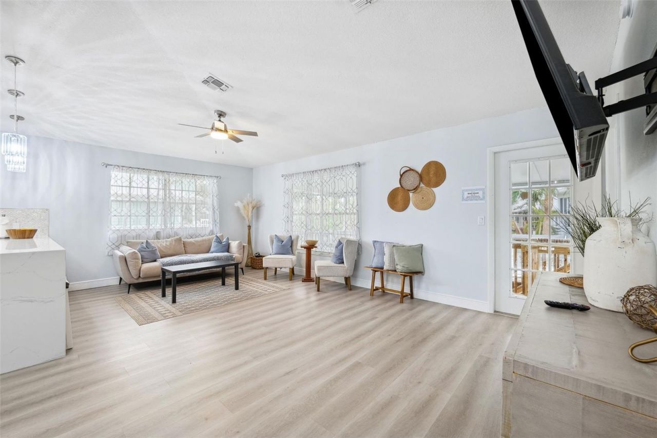 311 Poinsettia Road, Anna Maria, FL 34216 Photo