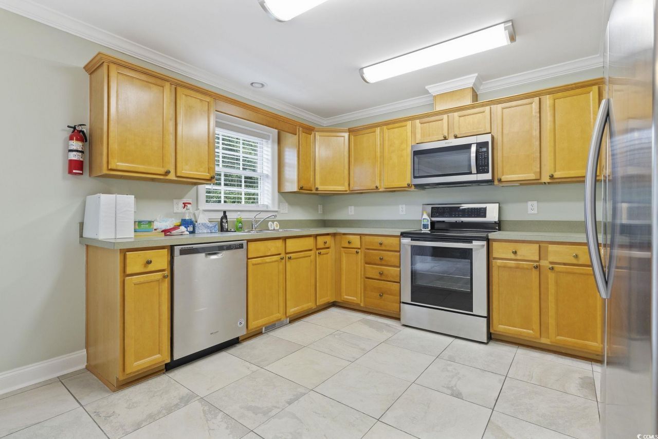 4419 Ontario Dr. Photo 10