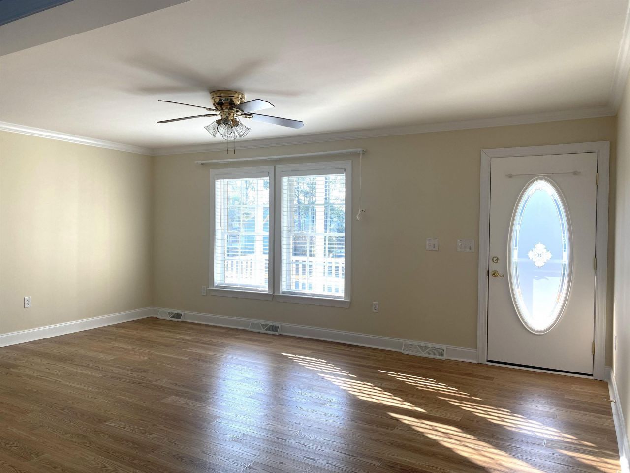 4419 Ontario Dr. Photo 13